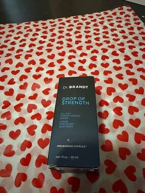 Dr. Brandt Drop of Strength Serum Box - Navy Blue and Black
